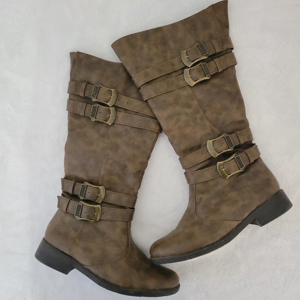 Brown Knee-High Zip-Up Boots Women's Size 7.5